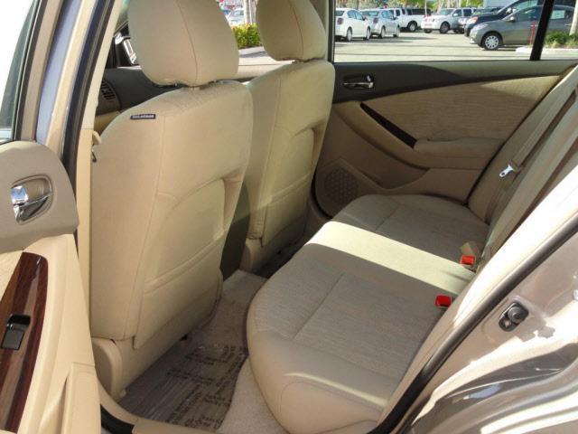 Nissan Altima 2012 photo 3