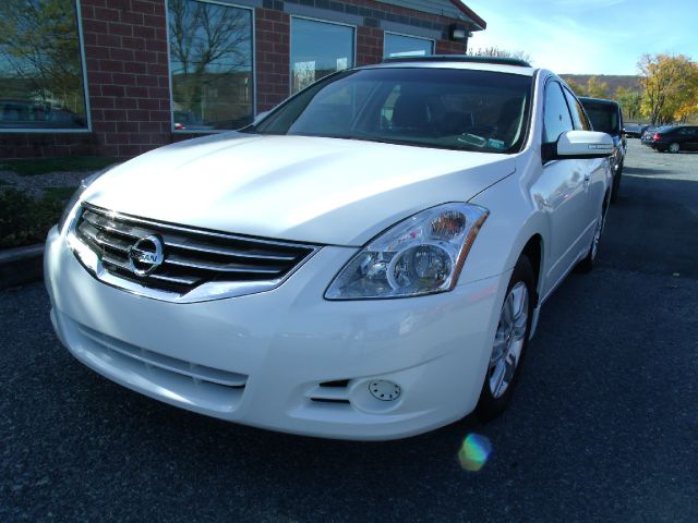 Nissan Altima 2012 photo 3