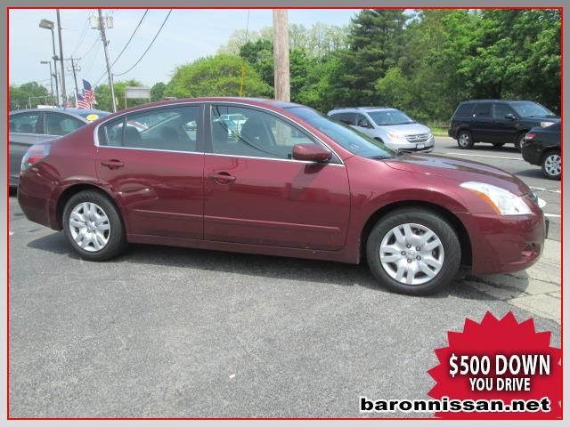 Nissan Altima 2012 photo 9