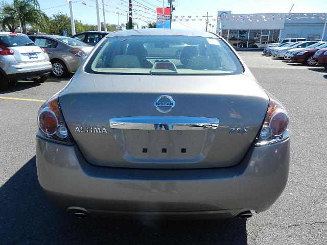 Nissan Altima 2012 photo 3