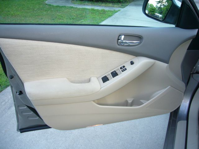 Nissan Altima 2012 photo 34