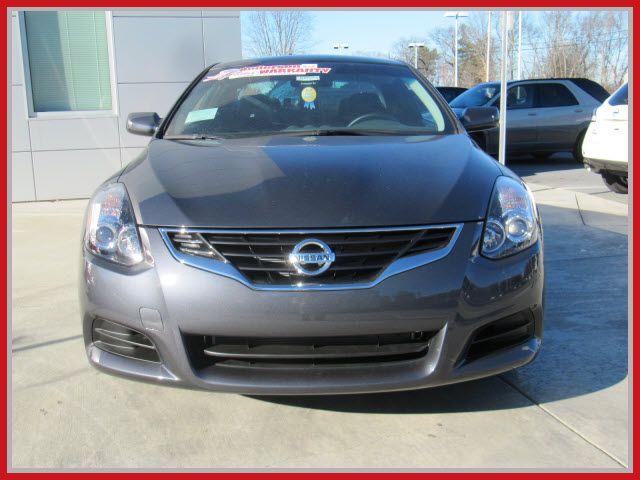Nissan Altima 2012 photo 1