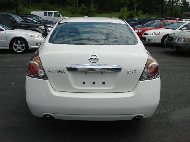 Nissan Altima 2012 photo 3
