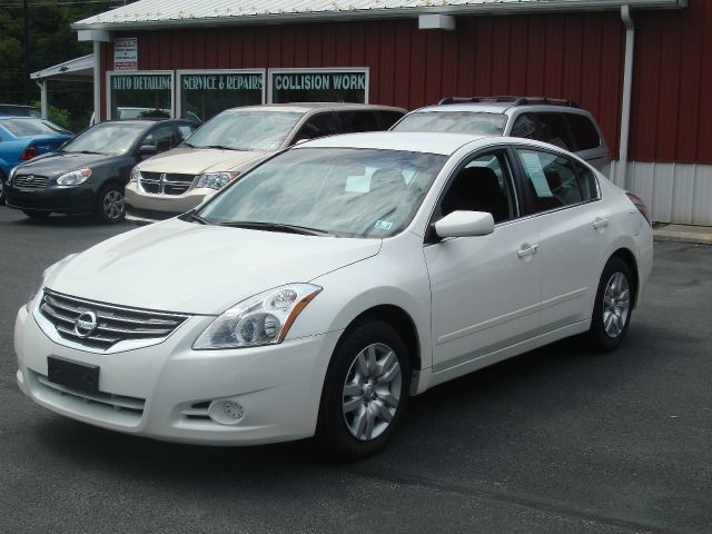 Nissan Altima 2012 photo 4