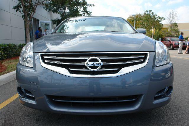 Nissan Altima 2012 photo 3