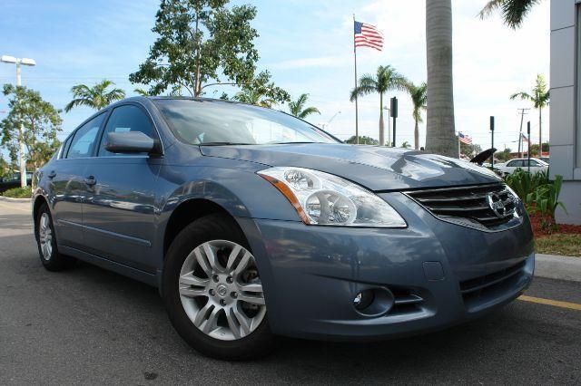 Nissan Altima 2012 photo 5