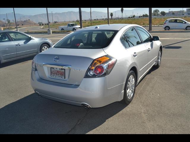 Nissan Altima 2012 photo 5