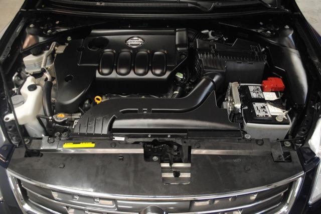 Nissan Altima 2012 photo 2
