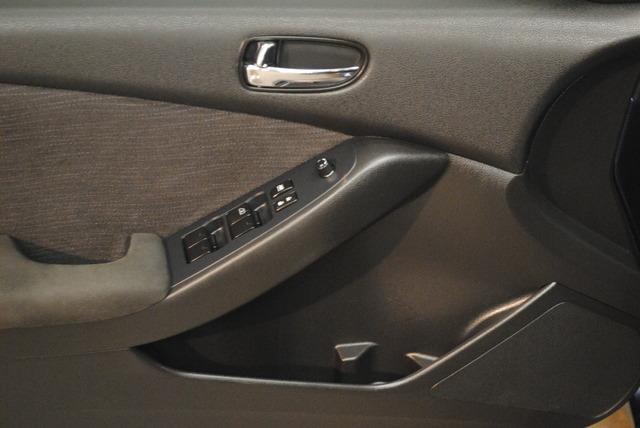 Nissan Altima 2012 photo 3