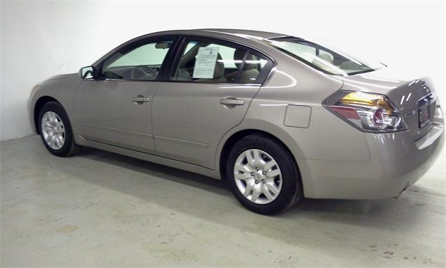 Nissan Altima 2012 photo 3