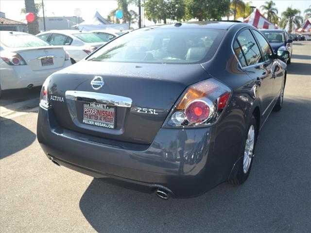 Nissan Altima 2012 photo 5