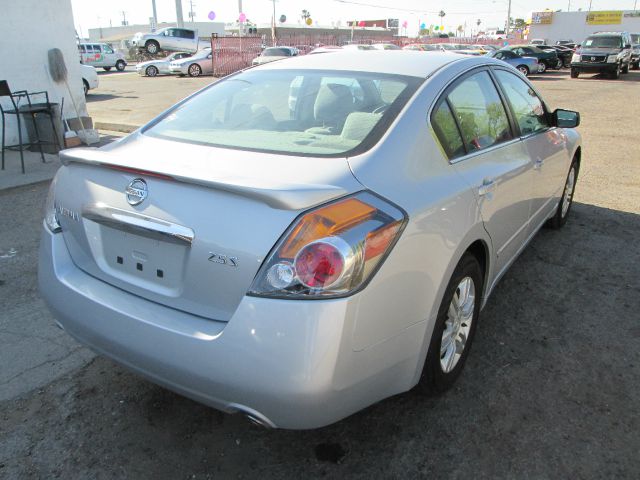 Nissan Altima 2012 photo 3