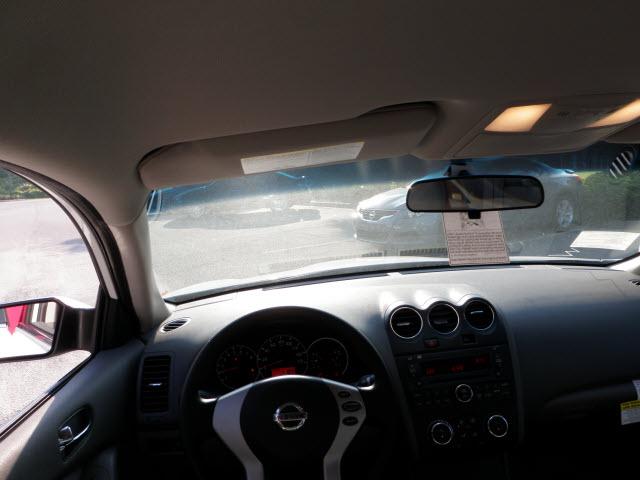Nissan Altima 2012 photo 5