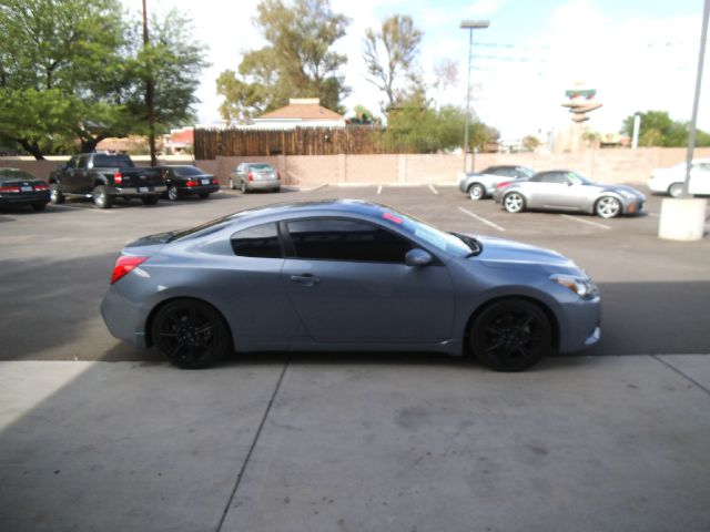 Nissan Altima I-290 S Coupe