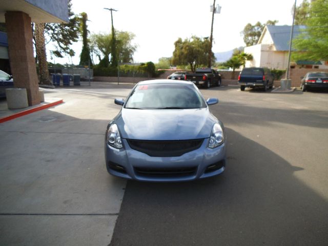 Nissan Altima 2012 photo 1