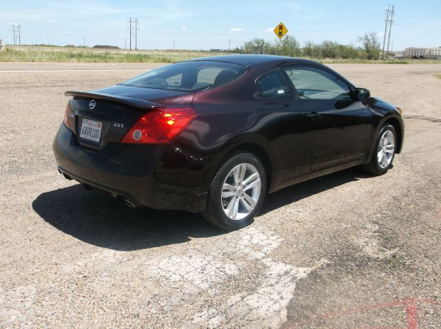 Nissan Altima 2012 photo 3