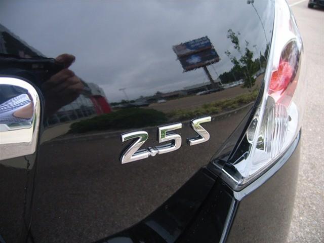 Nissan Altima 2012 photo 3