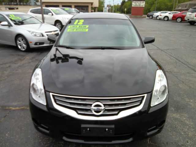 Nissan Altima 2012 photo 3