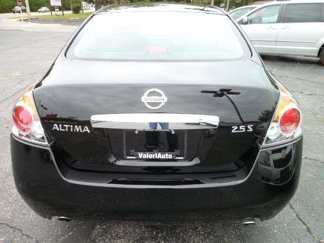 Nissan Altima 2012 photo 9