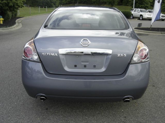 Nissan Altima 2012 photo 3