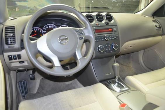 Nissan Altima 2012 photo 8