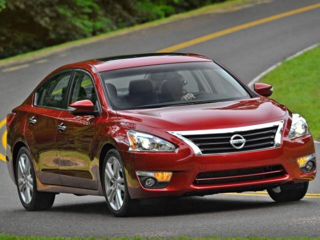 Nissan Altima 2013 photo 9