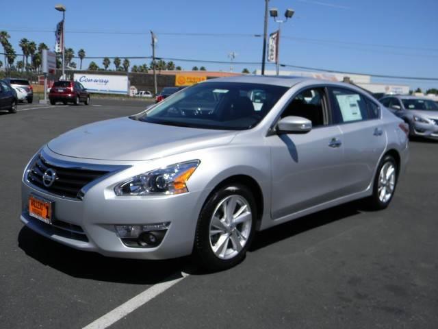 Nissan Altima 2013 photo 3