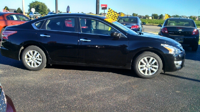 Nissan Altima 2013 photo 3
