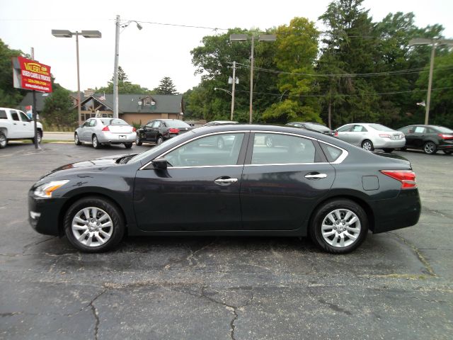 Nissan Altima 2013 photo 3