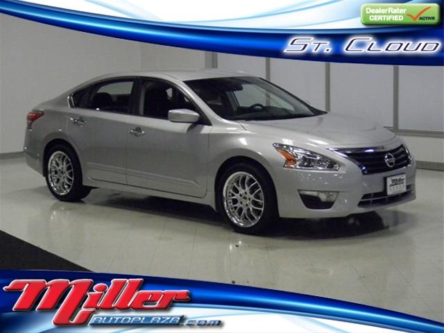 Nissan Altima 2013 photo 4