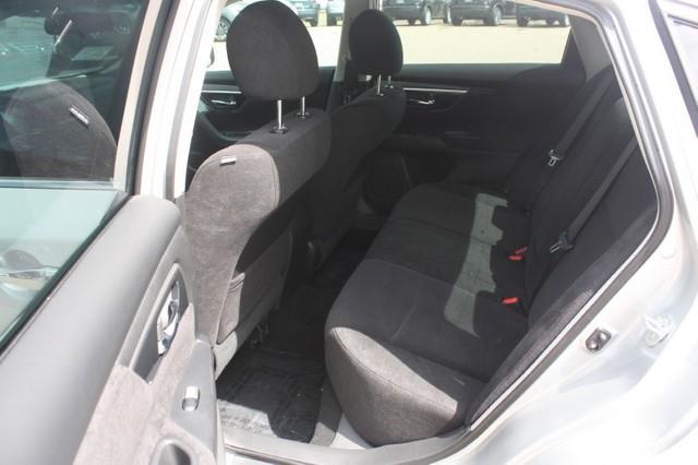 Nissan Altima 2013 photo 3