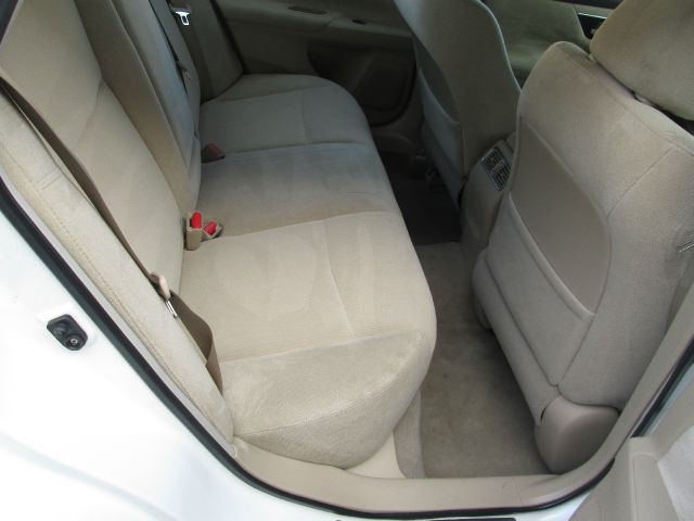 Nissan Altima 2013 photo 25