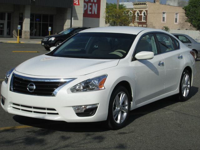 Nissan Altima 2013 photo 35