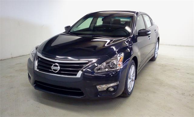 Nissan Altima 2013 photo 8