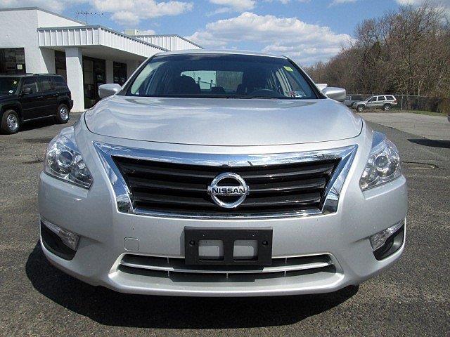 Nissan Altima 2013 photo 4