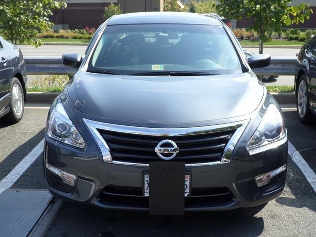 Nissan Altima 2013 photo 2