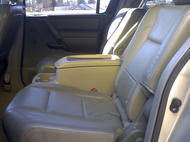 Nissan Armada 2004 photo 3