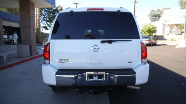 Nissan Armada 2004 photo 3