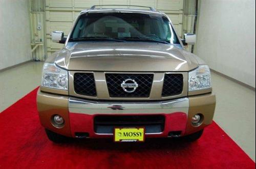Nissan Armada 2004 photo 1