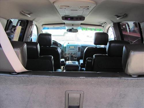 Nissan Armada 2004 photo 3