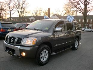 Nissan Armada 2004 photo 2