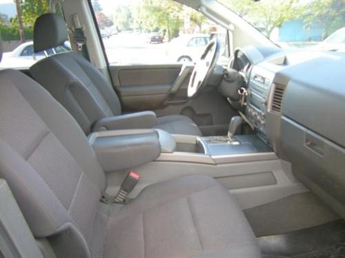 Nissan Armada 2006 photo 2