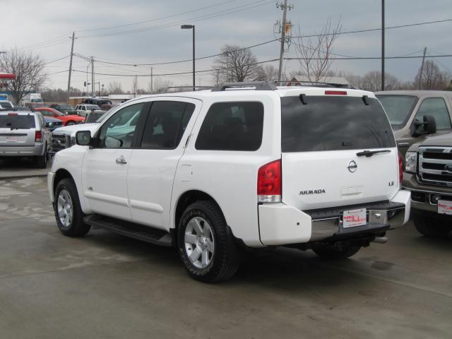 Nissan Armada 2006 photo 1