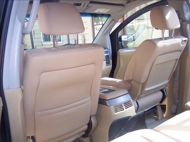 Nissan Armada 2006 photo 3