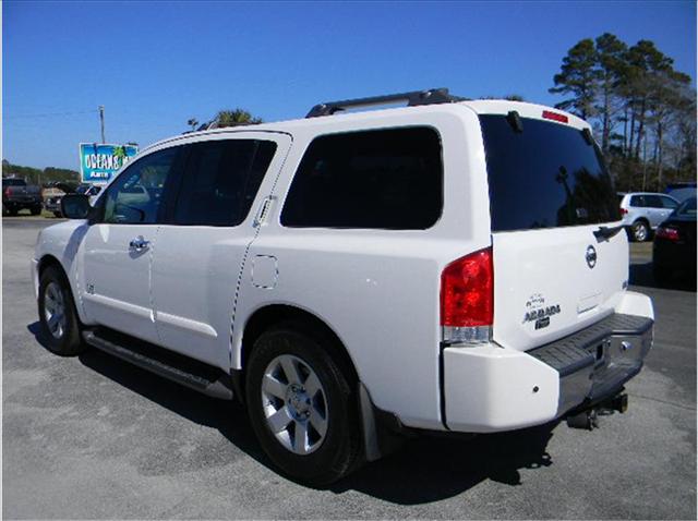 Nissan Armada 2006 photo 2