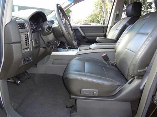 Nissan Armada 2006 photo 2