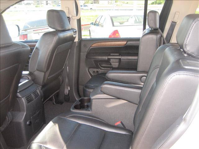Nissan Armada 2008 photo 5