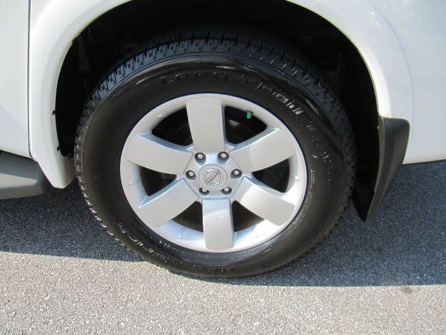 Nissan Armada 2009 photo 4