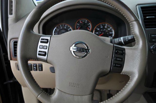 Nissan Armada 2009 photo 3