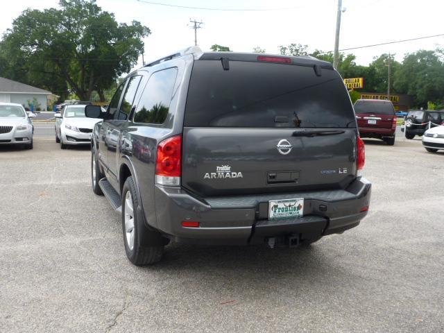 Nissan Armada 2009 photo 4